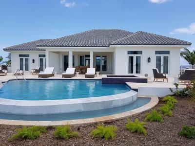House &middot; For rent & sale &middot; 4 bedrooms